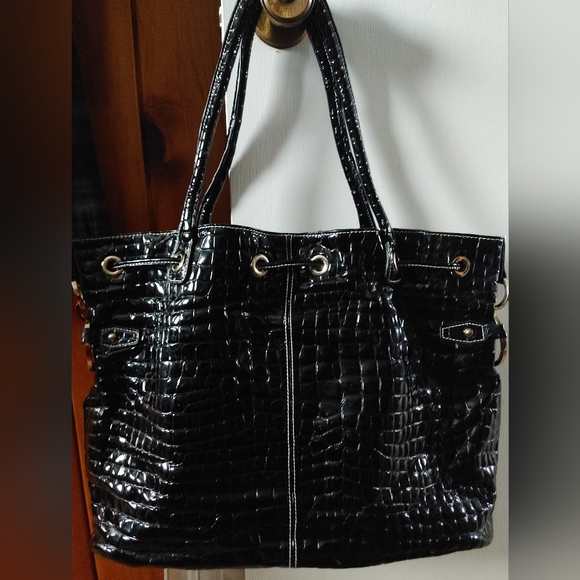 Charles David Embossed Caroline Bag Black NWT - Picture 5 of 11